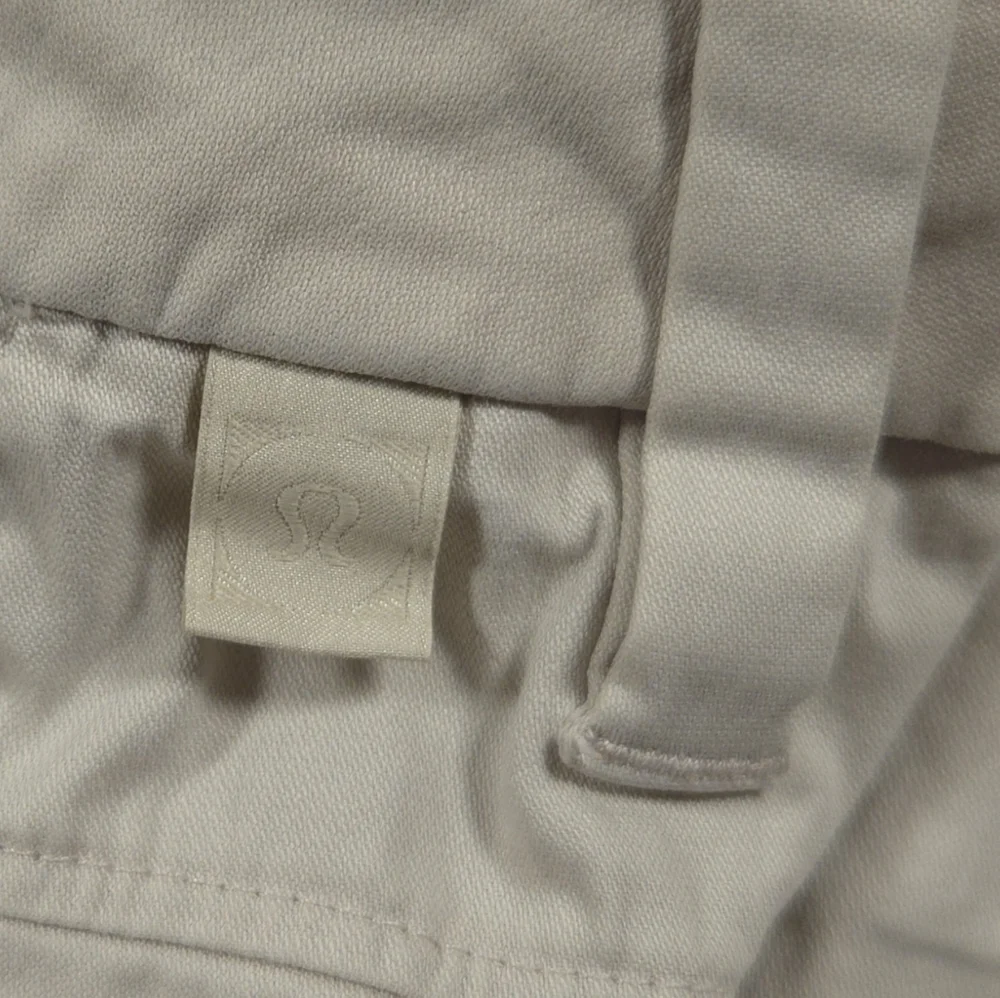 Lululemon Men's ABC Jogger‎ Style Pants Beige Khaki 34